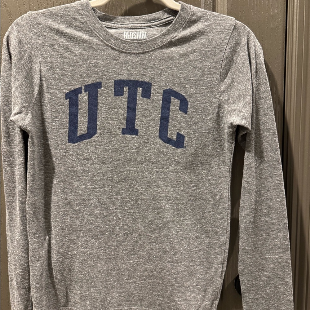 University of Tennessee Chattanooga Gray Long Sleeve Tee with Blue Print
